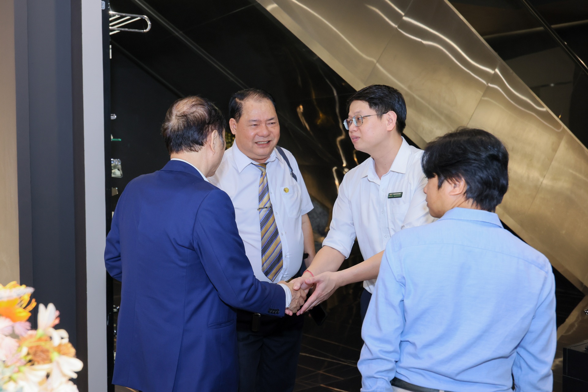 Nhịp kết nối chuyên môn giữa các nhà kiến tạo