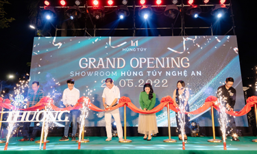 Lễ Khai trương Showroom Hùng Túy tại Nghệ An - “Khác biệt & Độc đáo”